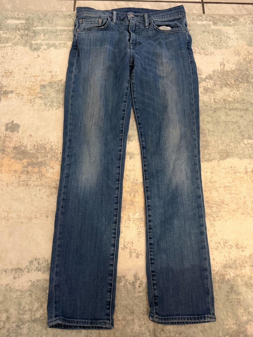 Levi's Men's Skinny Jeans in Faded Blue Denim